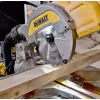 Пила торцовочная сетевая DeWALT DWS777