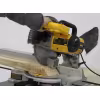 Пила торцовочная сетевая DeWALT DW714