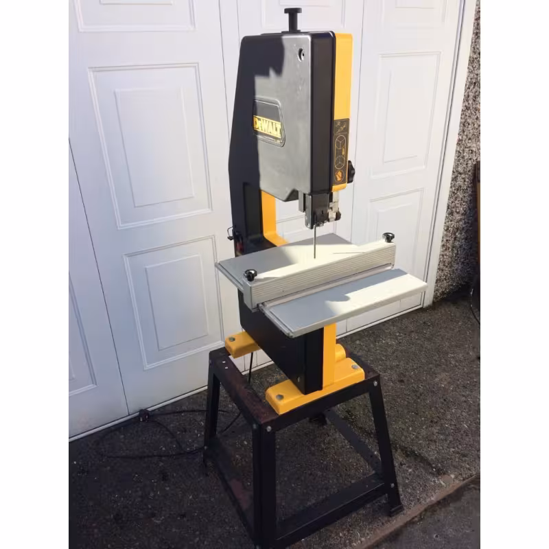 Станок ленточнопильный DeWALT DW738