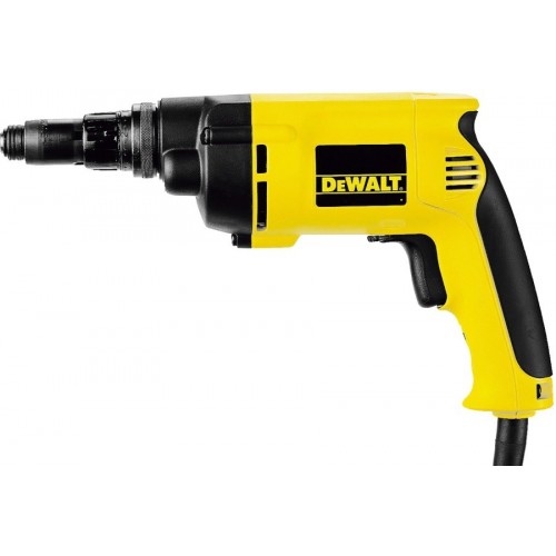 Дрель-шуруповерт с держателем насадок безударная сетевая DeWALT DW268K