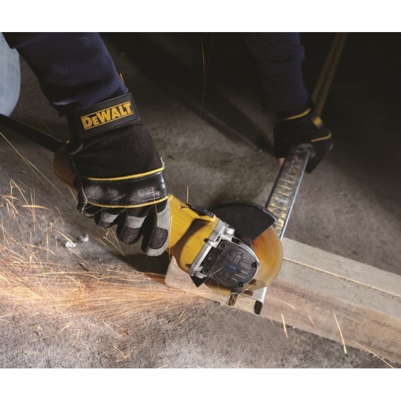 Шлифмашина угловая DeWALT DWE4150