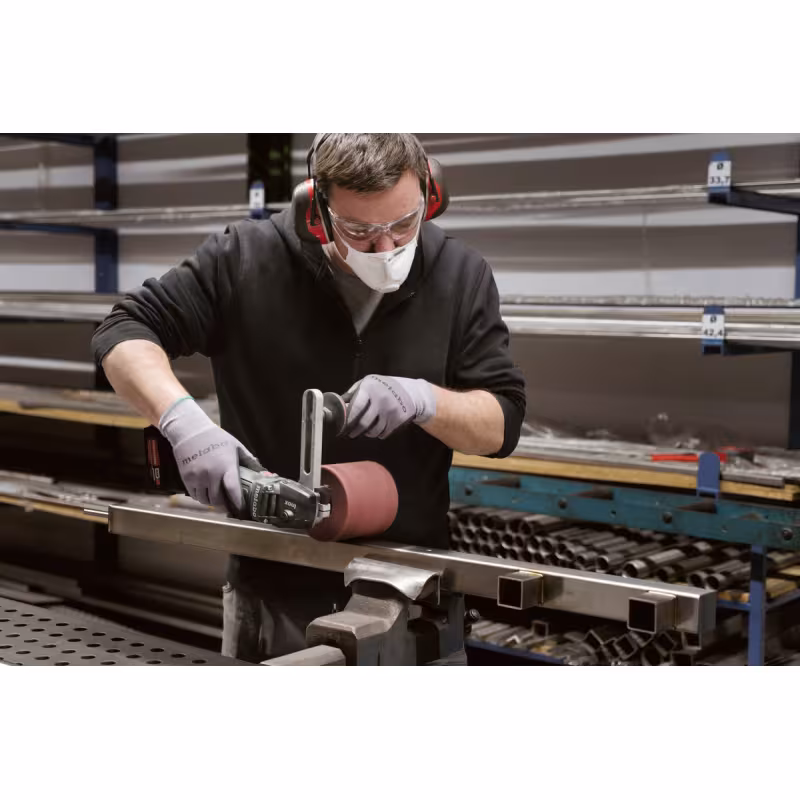 Шлифмашина щеточная аккумуляторная METABO S 18 LTX 115