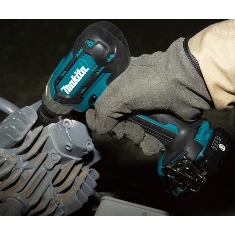 Гайковерт аккумуляторный ударный Makita TW141DWAE