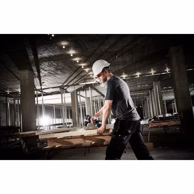 Дрель-шуруповерт аккумуляторная Makita LXT DDF484RME