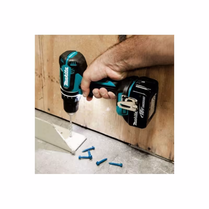 Дрель-шуруповерт аккумуляторная Makita LXT DDF485Z