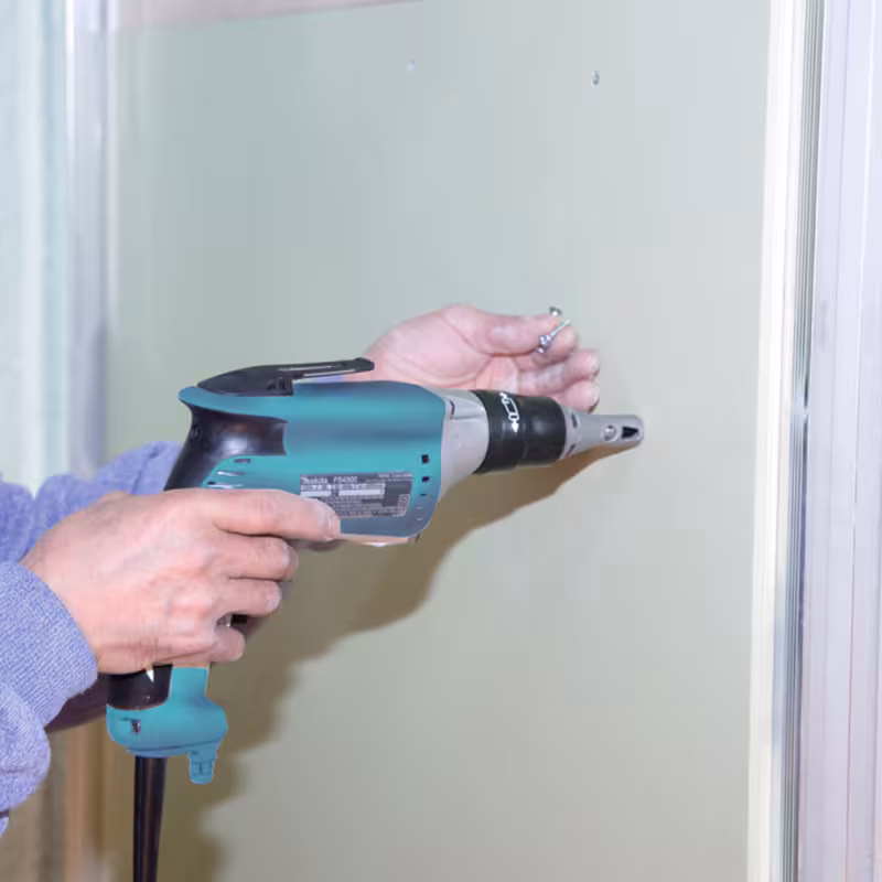 Дрель-шуруповерт с автоподачей саморезов безударная сетевая Makita FS6300JX2