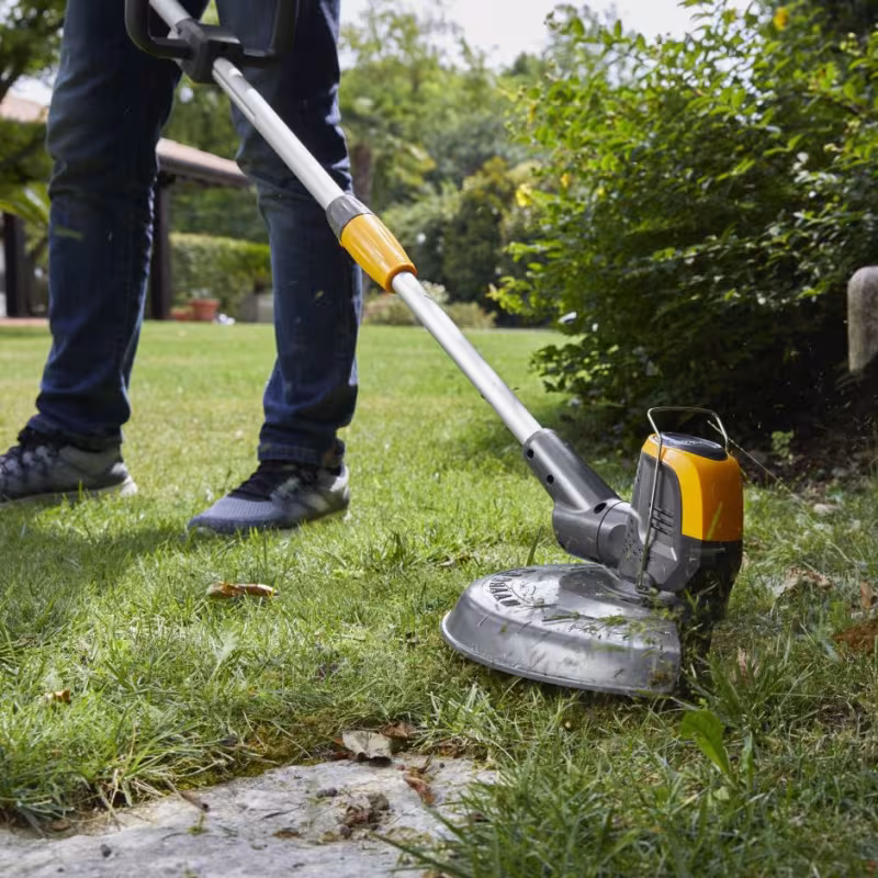 Триммер аккумуляторный Stiga SGT 500 AE