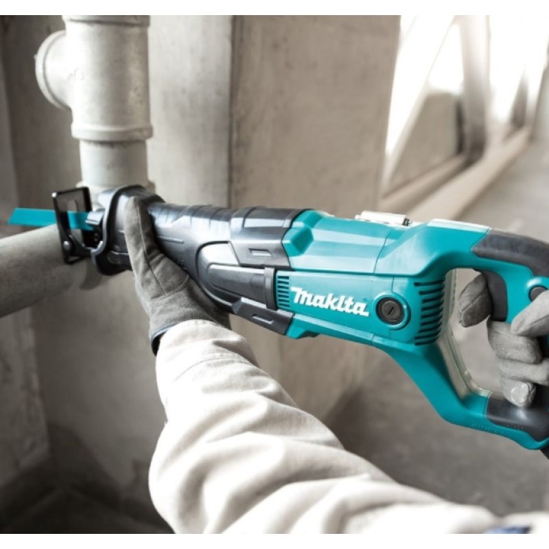 Пила сабельная сетевая Makita JR3061T 