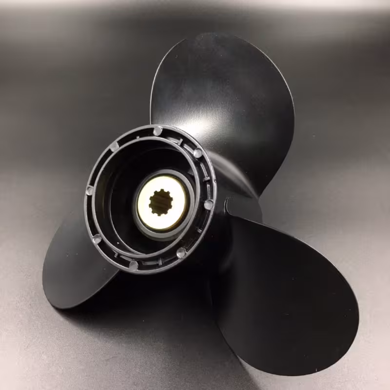 Винт гребной Suzuki 9,9-20 л.с., 3х9,25х12