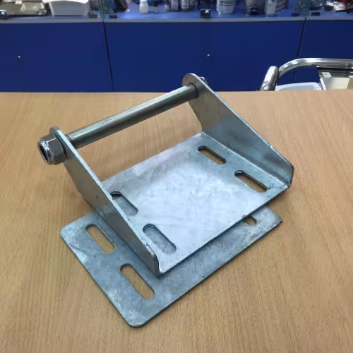 Кронштейн килевого ролика TR1050