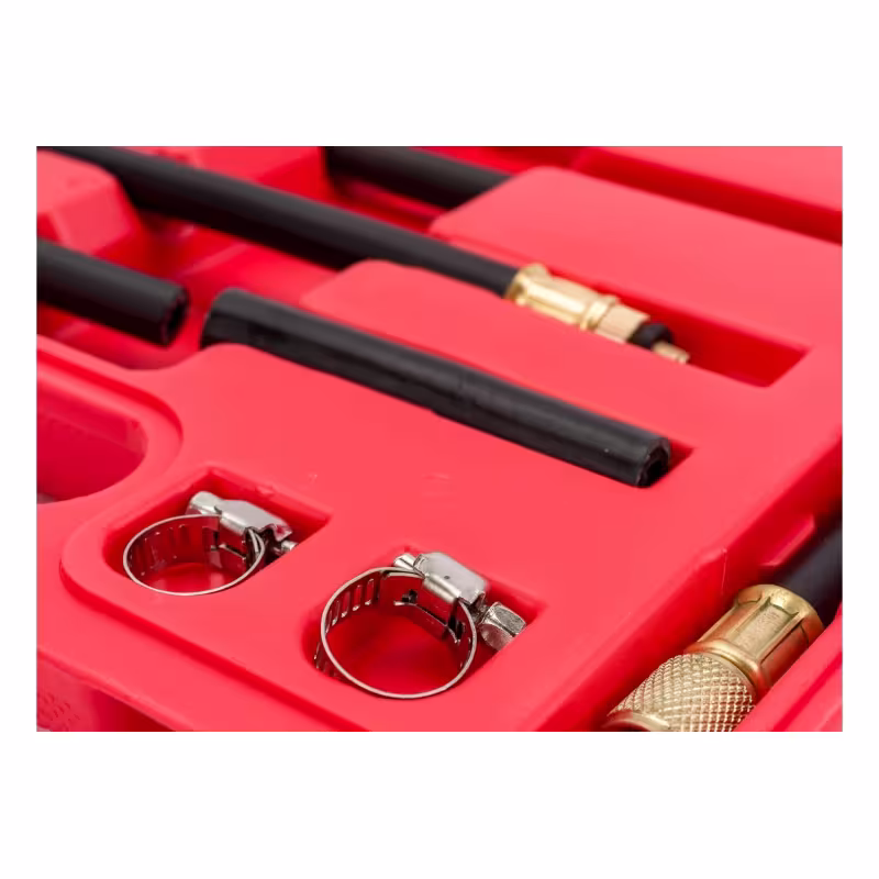 Набор для измерения давления топлива Эврика ER-86318, 8 предметов