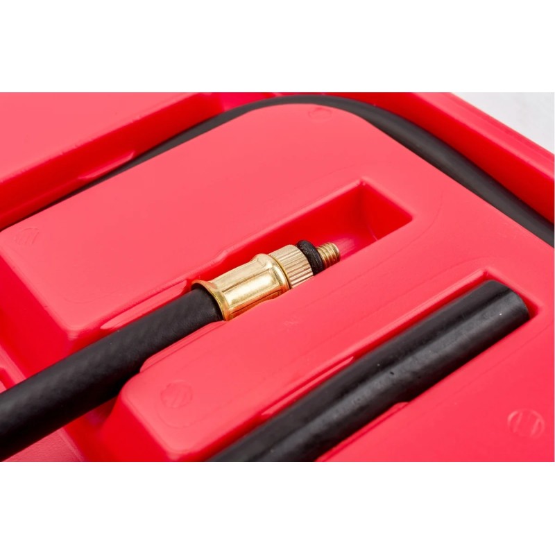 Набор для измерения давления топлива Эврика ER-86318, 8 предметов