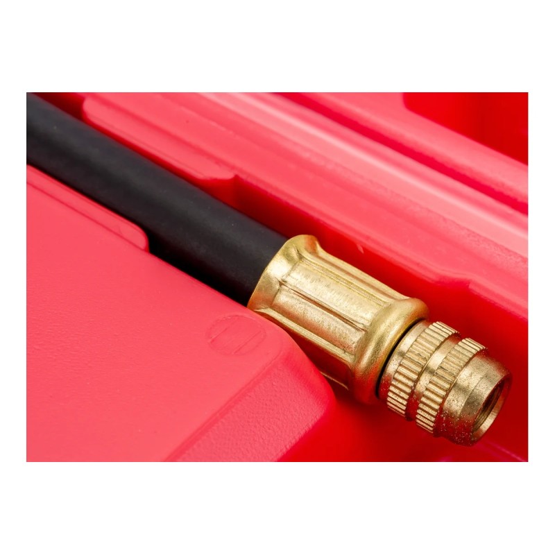 Набор для измерения давления топлива Эврика ER-86318, 8 предметов