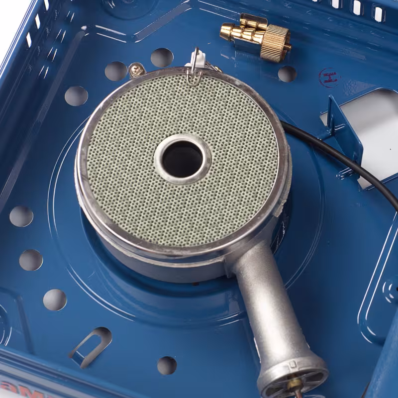 Плитка газовая портативная в кейсе Керамика + переходник NaMilux NA-PL2057PF