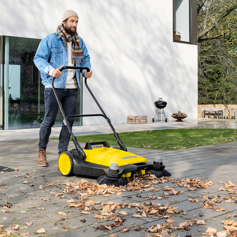 Машина подметальная механическая Karcher S 6 Twin