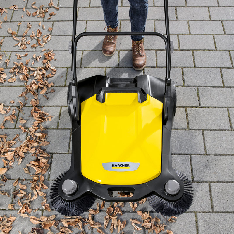 Машина подметальная механическая Karcher S 6 Twin