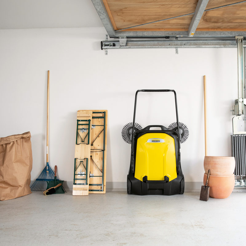 Машина подметальная механическая Karcher S 6 Twin