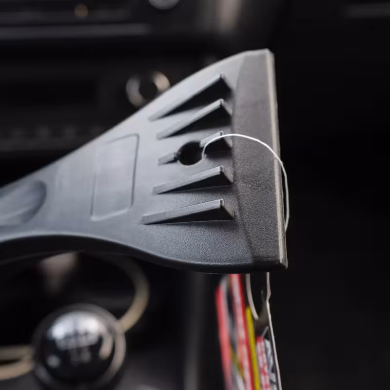 Щетка-скребок для автомобиля AVS SB-6330