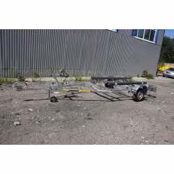 Прицеп лодочный одноосный Вектор ЛАВ 81015С, ложементы