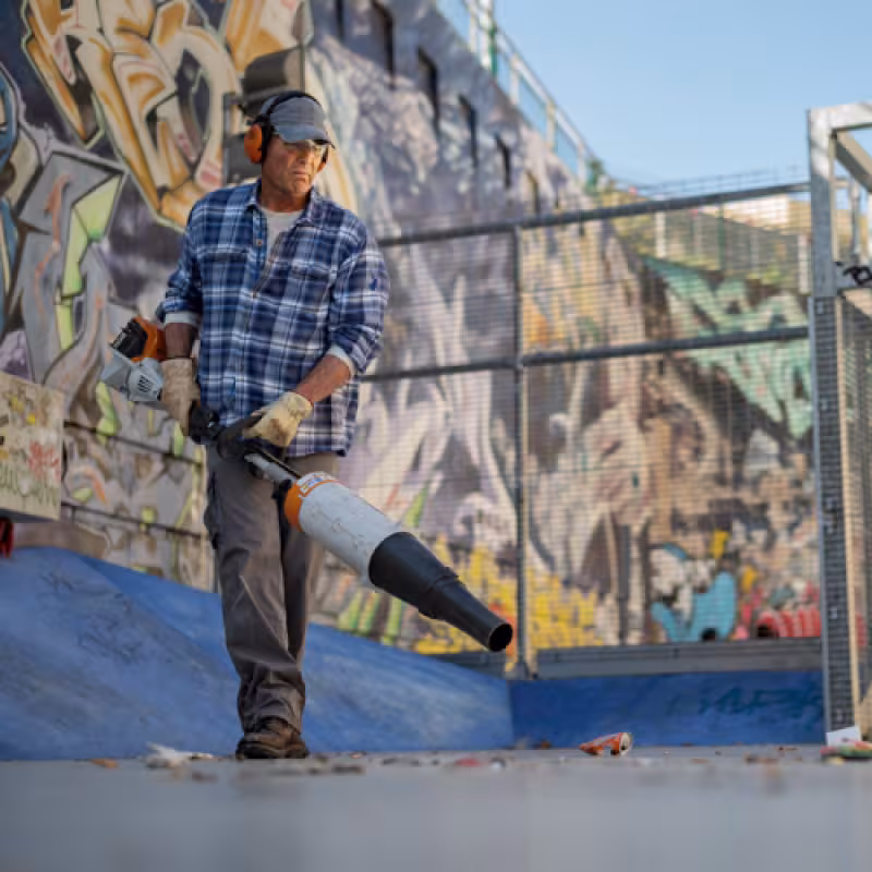 Комбидвигатель Stihl КМ 131 R