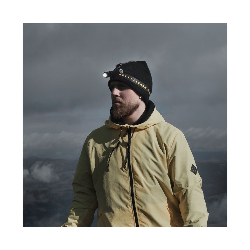 Фонарь универсальный Armytek Wizard C2 Pro Magnet, 2330 Лм