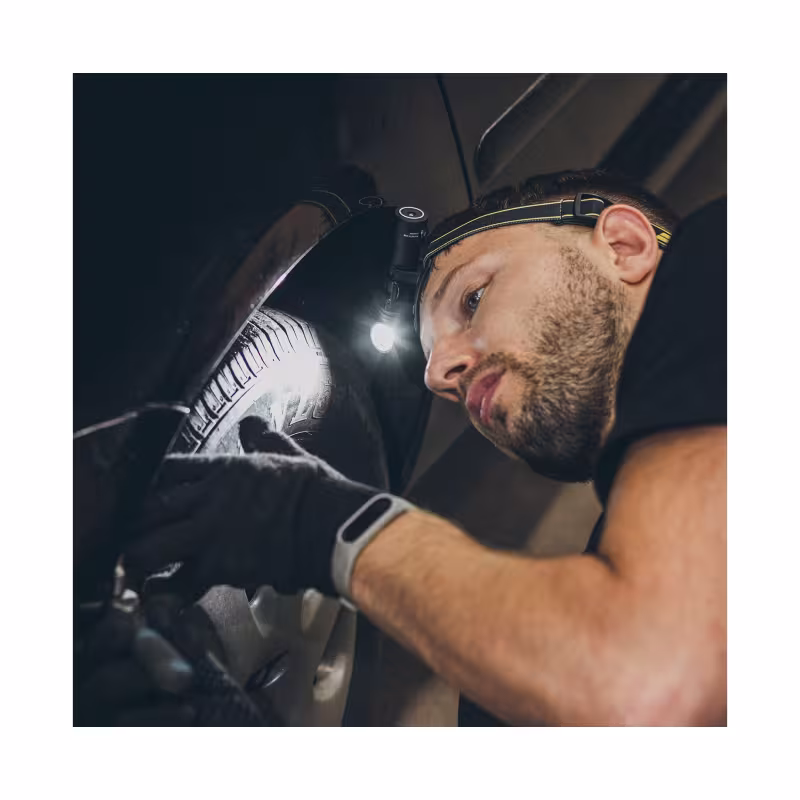 Фонарь универсальный Armytek Wizard C2 Pro Magnet, 2330 Лм