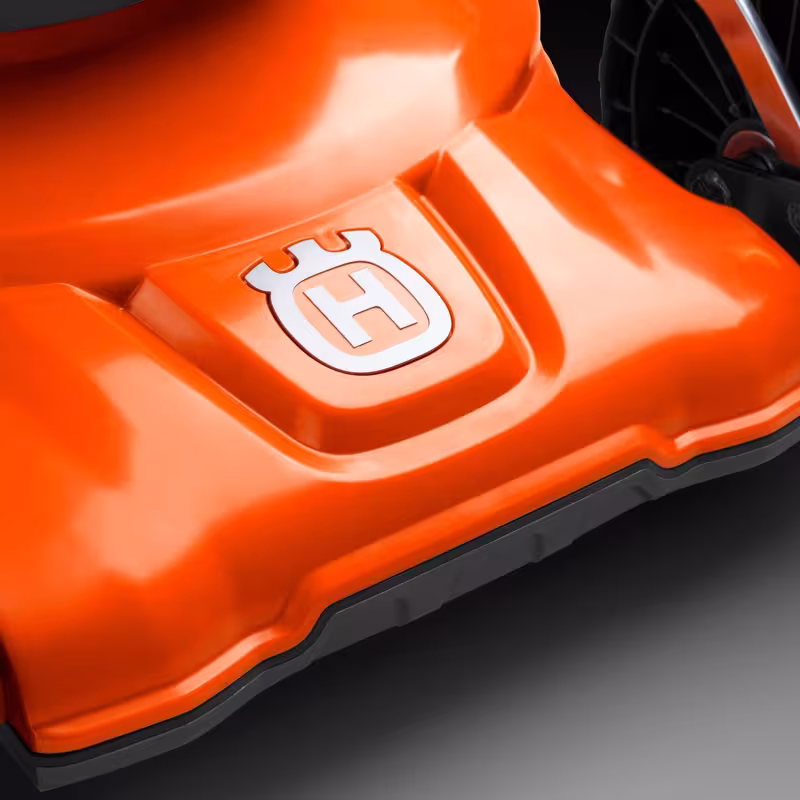 Газонокосилка бензиновая Husqvarna LB 256SP