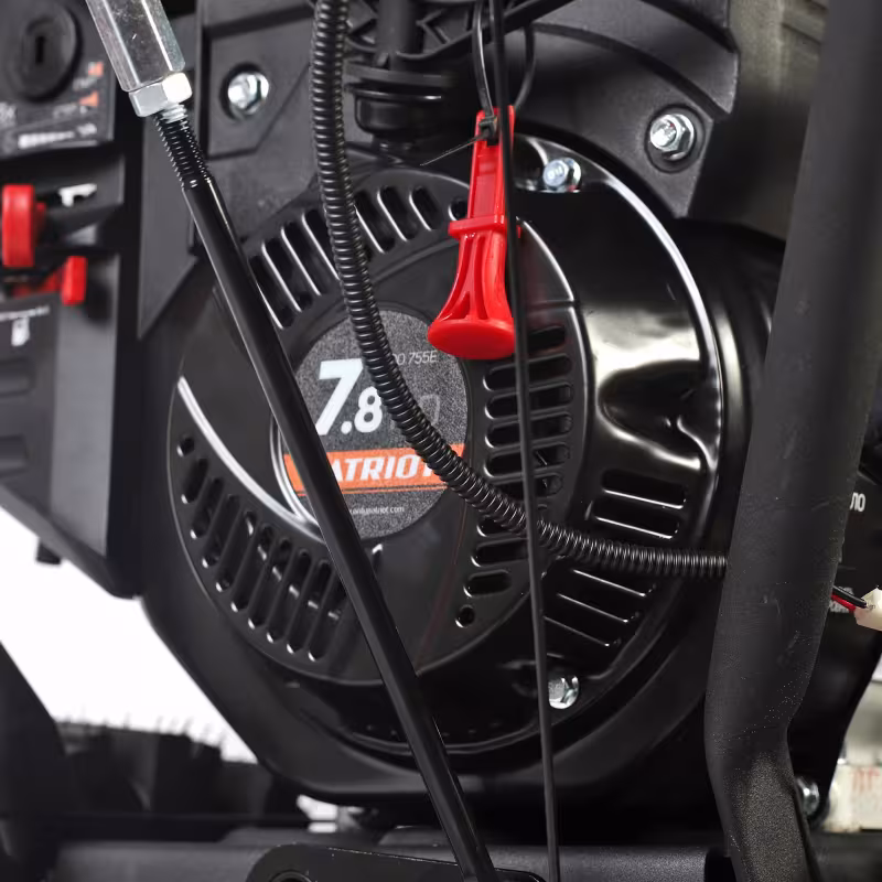 Снегоуборщик бензиновый Patriot PRO785E