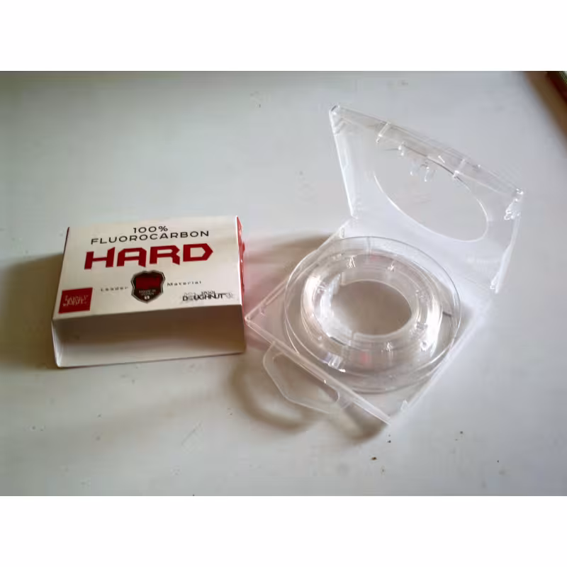 Леска флюорокарбоновая Lucky John Fluorocarbon Hard 0.23 мм, 4.14 кг, 30 м