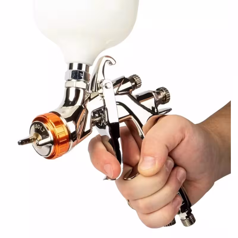 Краскопульт пневматический Garwin GE-SG1.7, 0.6 л