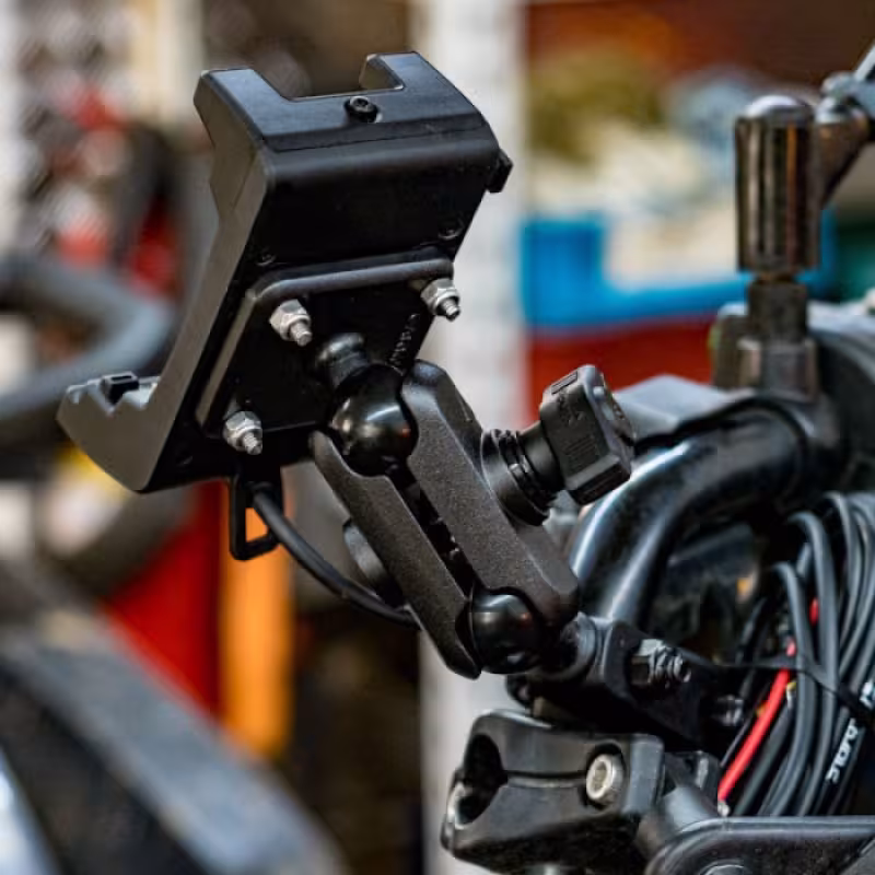 Крепление мотоциклетное для Montana 700 010-12881-03