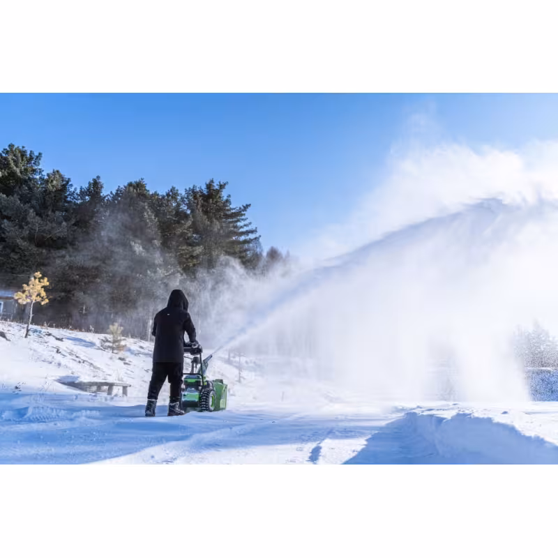 Снегоуборщик аккумуляторный Greenworks GD82ST56k5