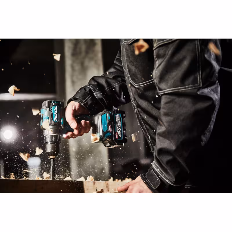 Дрель-шуруповерт аккумуляторная Makita DF001GD201