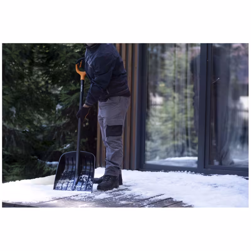 Лопата снеговая Plantic Snow 12004-01