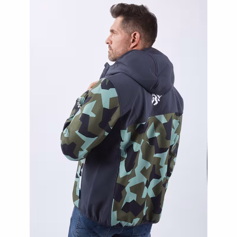 Куртка мужская Finntrail Softshell Nitro 1320, ткань Софтшелл, зеленый камуфляж/черный, размер 58-60 (XXL), 185-195 см