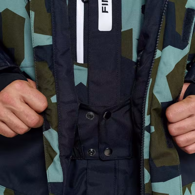 Коcтюм мужской Finntrail Powerman 21 3752 CamoArmy, мембрана Hard-tex, зеленый камуфляж, размер 58-60 (XXL), 185-195 см