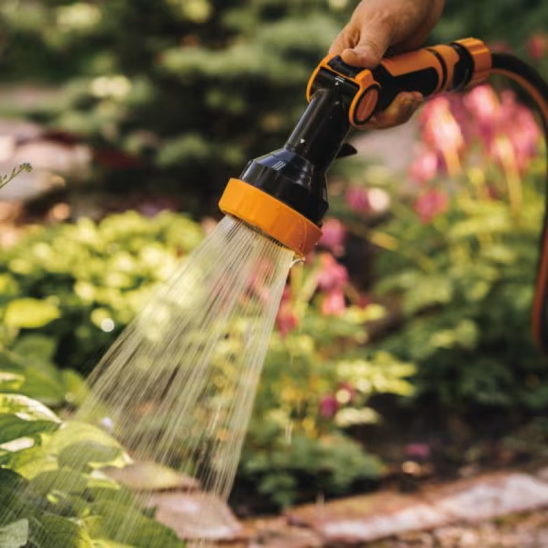 Пистолет поливочный Fiskars 1020446