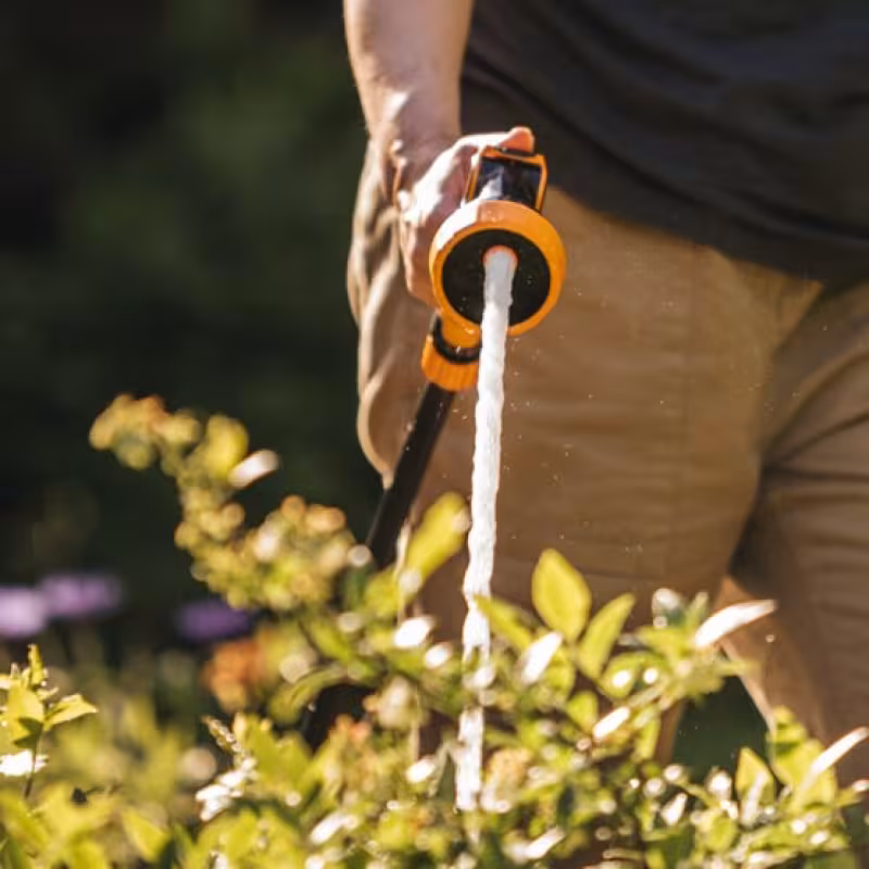 Пистолет поливочный Fiskars 1020446