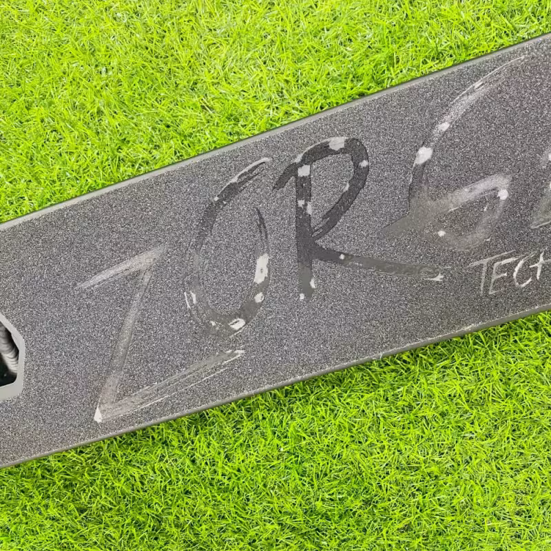 Самокат трюковой Tech Team Zorg 21, черный/зеленый