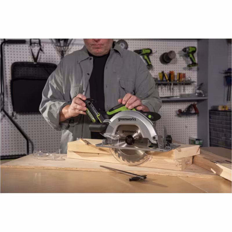 Пила дисковая аккумуляторная Greenworks GD24CS