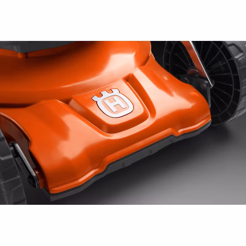 Газонокосилка бензиновая Husqvarna LC 253S 