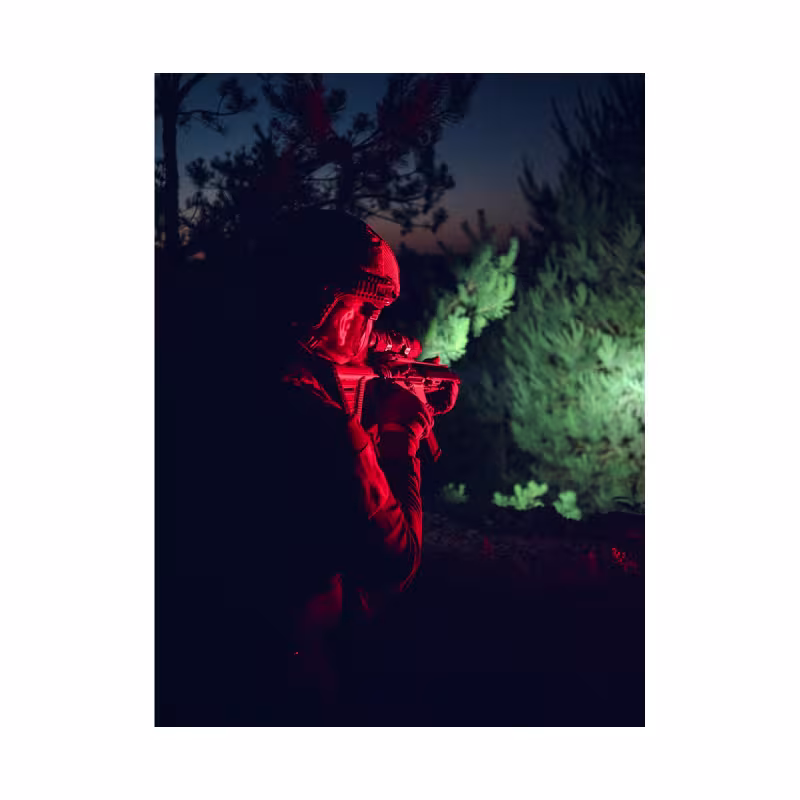 Фонарь тактический Armytek Dobermann Pro Magnet USB