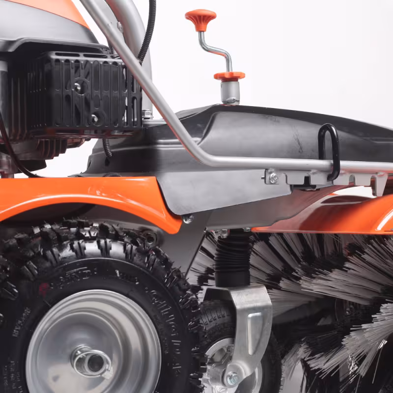 Машина подметальная бензиновая Patriot S 610 P