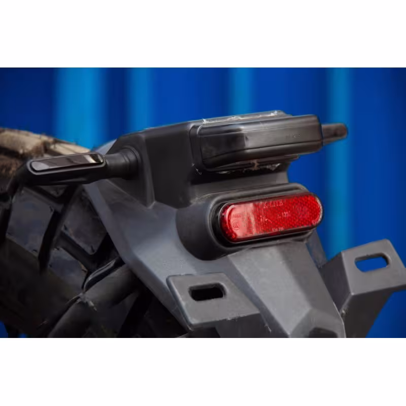 Мотоцикл дорожный Minsk SCR 250, серебристый