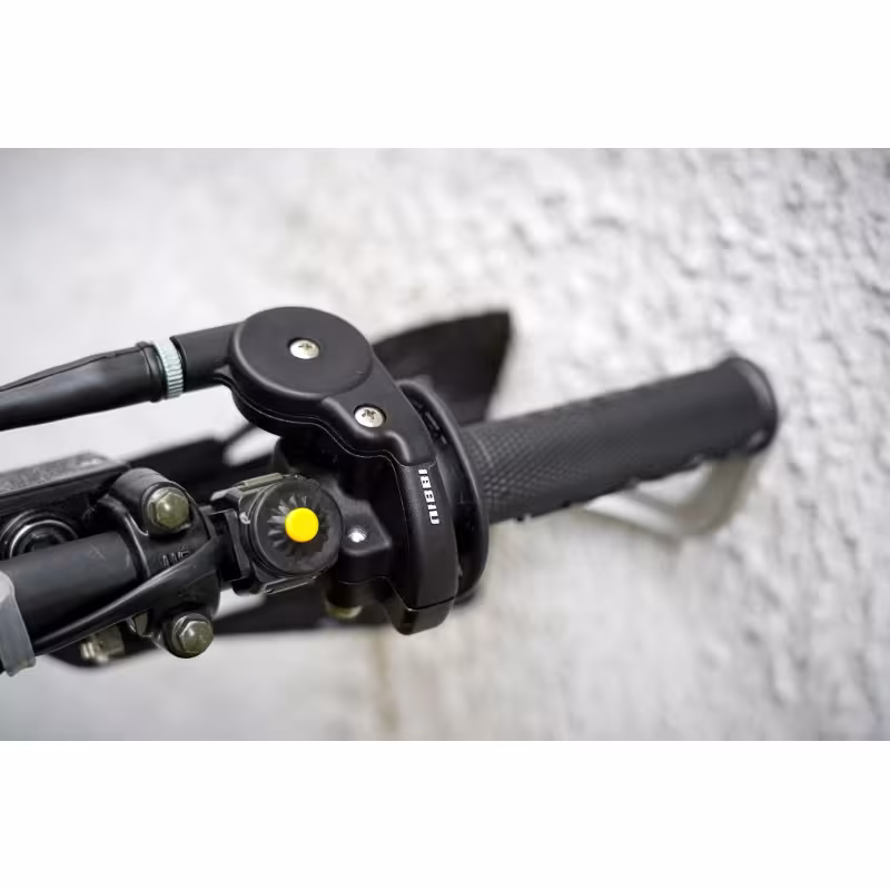 Мотоцикл кроссовый BSE T5 Black Twister