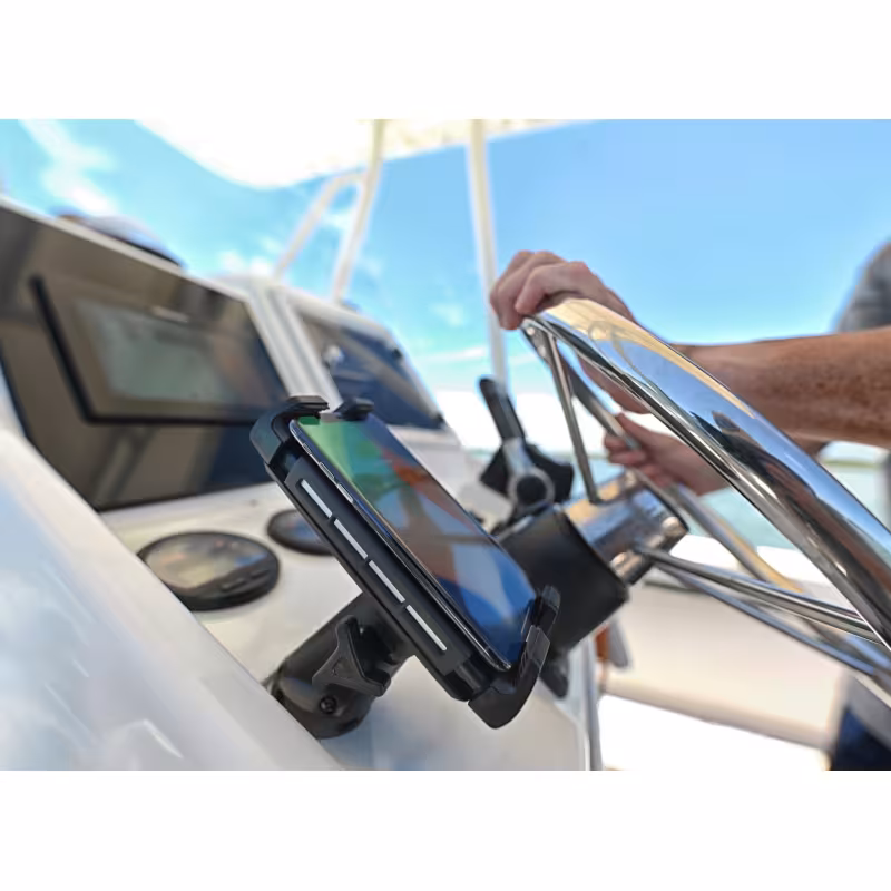 Беспроводное зарядное устройство Scanstrut Rokk Edge 10 Вт с влагозащитой