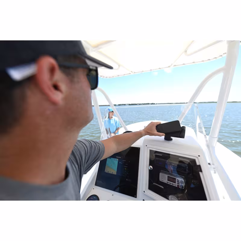 Беспроводное зарядное устройство Scanstrut Rokk Edge 10 Вт с влагозащитой