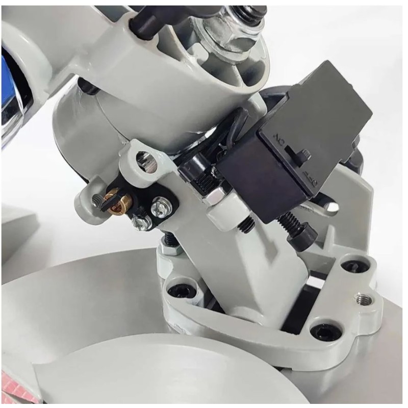 Пила торцовочная сетевая Belmash MS C-210 