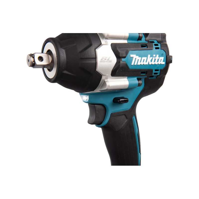 Гайковерт аккумуляторный ударный Makita DTW700Z