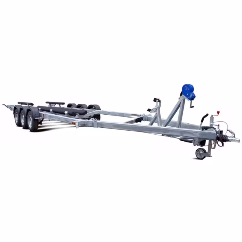 Прицеп лодочный трехосный МЗСА L 9025-2.35.402